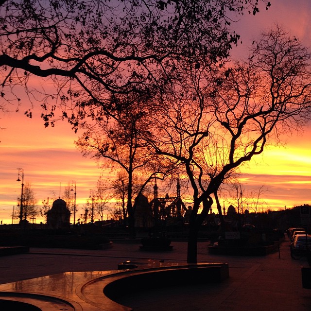 photo of a beautiful sunset in Budapest, Hungary